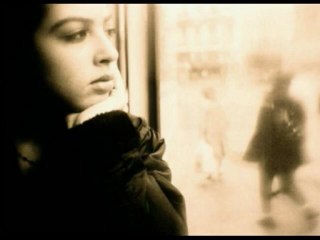 Ben Değildim-Bir Özdemir Asaf Şiiri