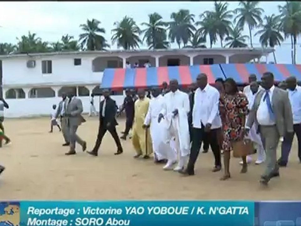 Hamed BAKAYOKO PARRAIN DU 60 ieme ANNIVERSAIRE DE L'EGLISE PAPA NOUVEAU-