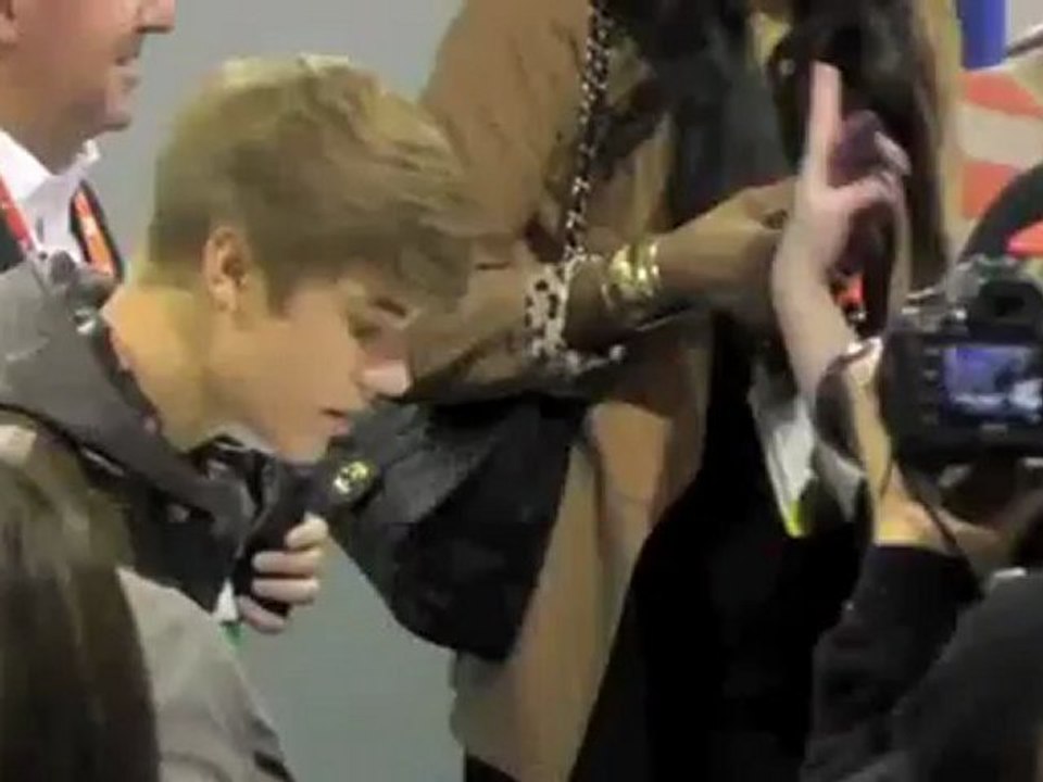 Justin Bieber wird 18 Jahre alt.
