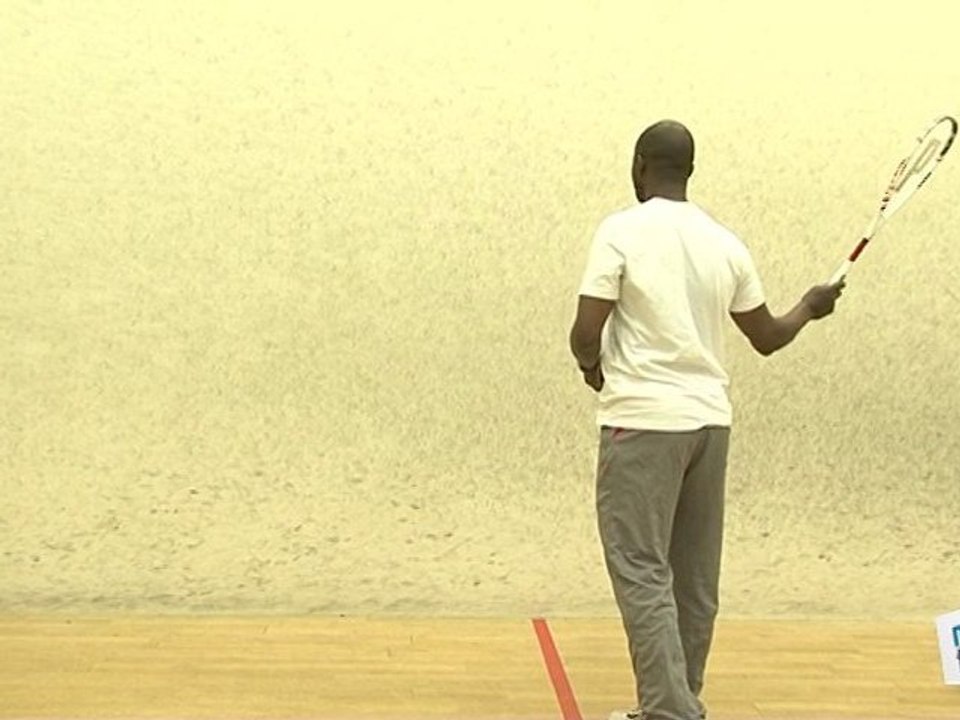 Cours Squash: le service