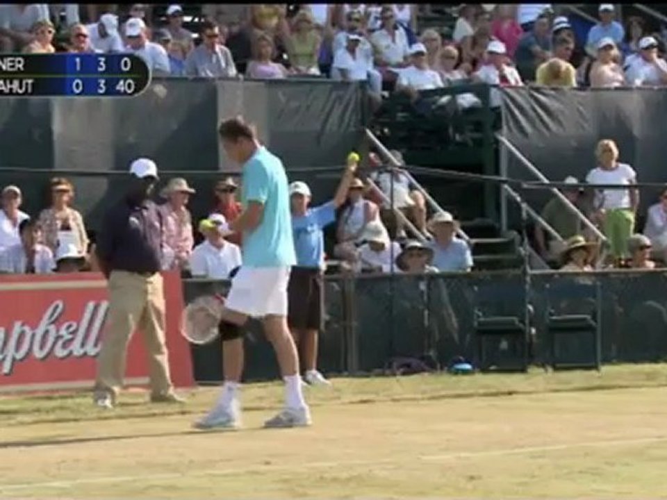 Isner batte Mahut - Newport, 2° turno