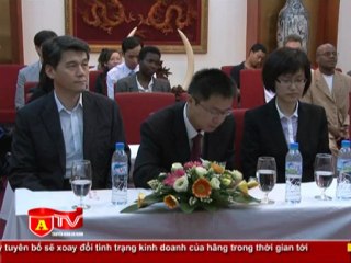 ANTÐ - Khai mạc lớp dạy tiếng Việt cho các Đại sứ quán