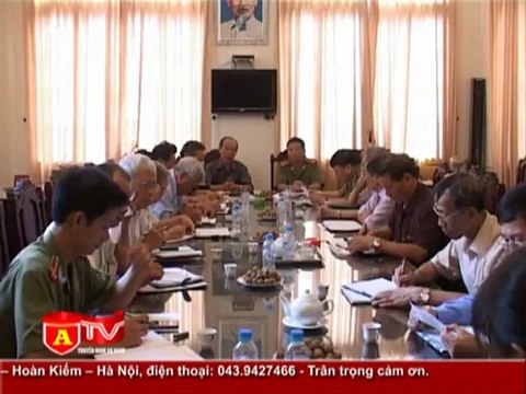 ANTÐ - Phó Giám đốc CATP Hà Nội thăm Câu lạc bộ sĩ quan hưu trí