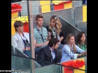 La cantante Edurne se viste de novia