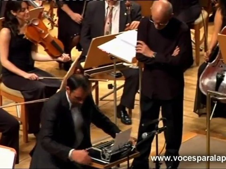 Orchestre et machine à écrire