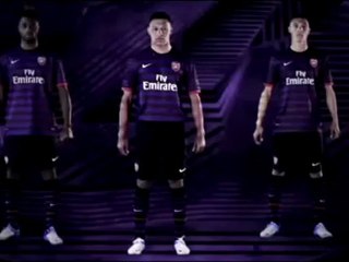 El Arsenal presenta su segunda equipación