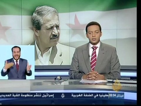 Syrian envoy to Iraq defects, calls on others to follow suit