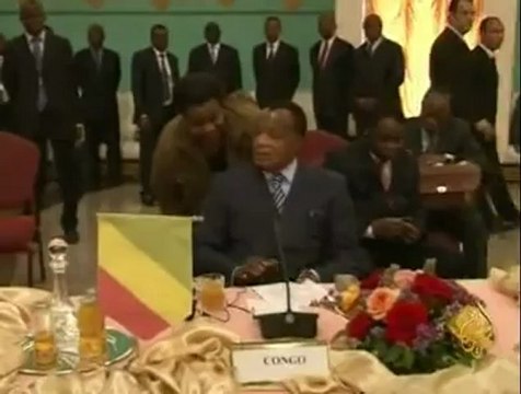 معارك كر وفر بين كتائب القذافي والثوار في ليبيا