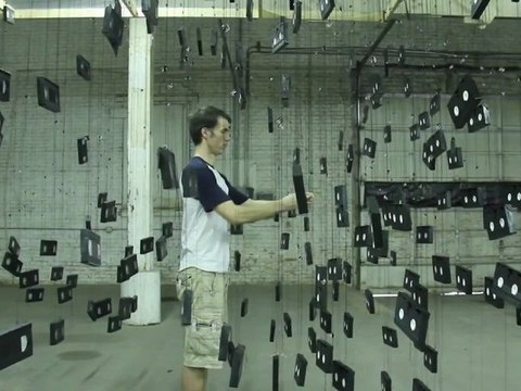 Illusion d'optique avec des cassettes VHS