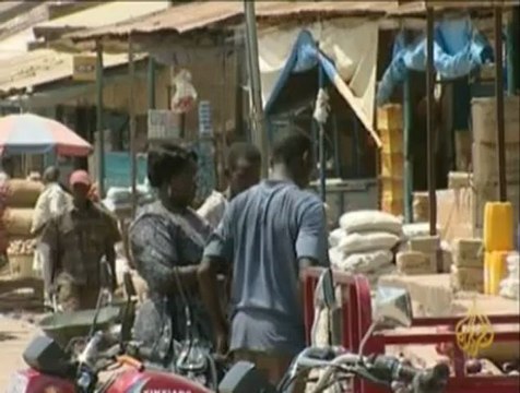 بدء تداول عملة الجنية لجمهورية جنوب السودان