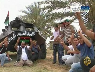 محاولات ثوار ليبيا التغلب على نقص العتاد