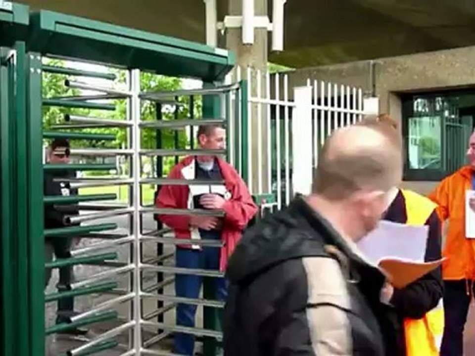 A PSA Rennes et Aulnay, mines fermées et fatalisme