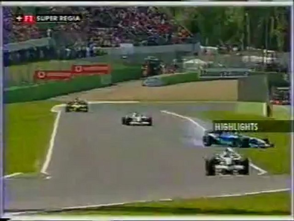 Imola 2001 Race Kimi Räikkönen Crash