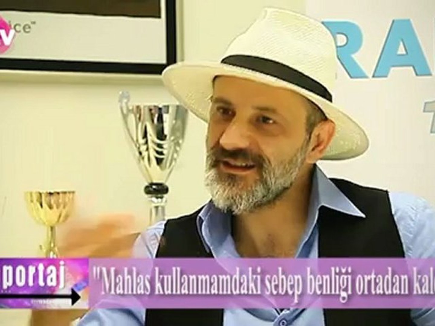 Melon Sapka Mikrofon Vezir De Yapar Rezil De Dailymotion Video