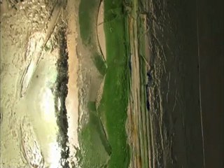 Catherine Brisset au cristal Baschet Générale pour l'exposition-concert de et avec F.Lechner