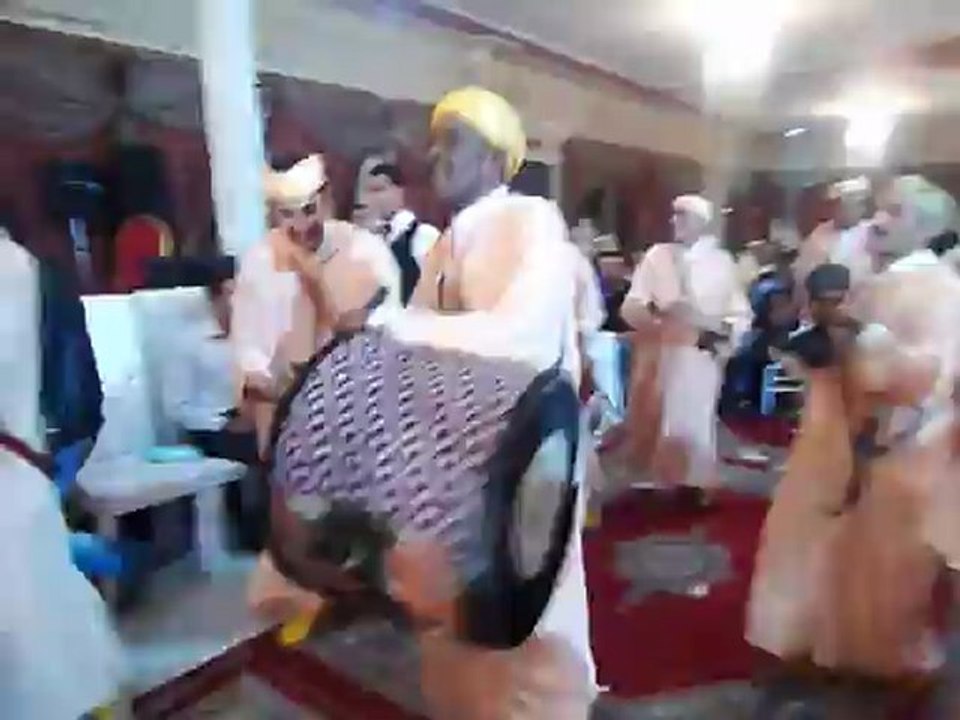 AHWACH  IHIA BOUKDIR  &  ABDE  OUTATA  A  CASABLANCA