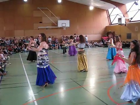 Danse orientale MJC-2012-groupe-débutant