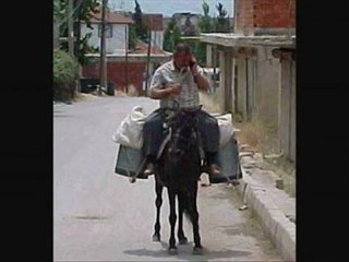 EFsane telefon şakası - resimdir.net