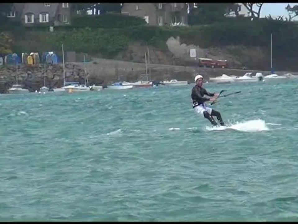 2012.06_VINI_KITE_LANCIEUX