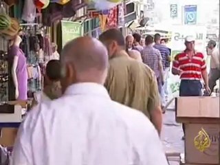 معاناة موظفو السلطة الفلسطينية بسبب العجز بالميزانية