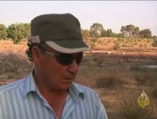 مصاعب نزع الألغام التي دفنتها كتائب القذافي