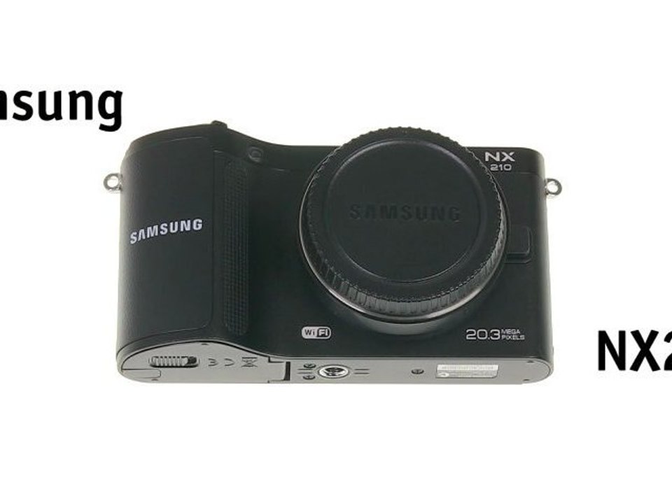 Samsung NX210