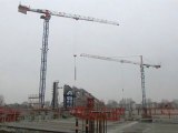 Février 2011 : des grues gigantesques sur le chantier du stade Océane