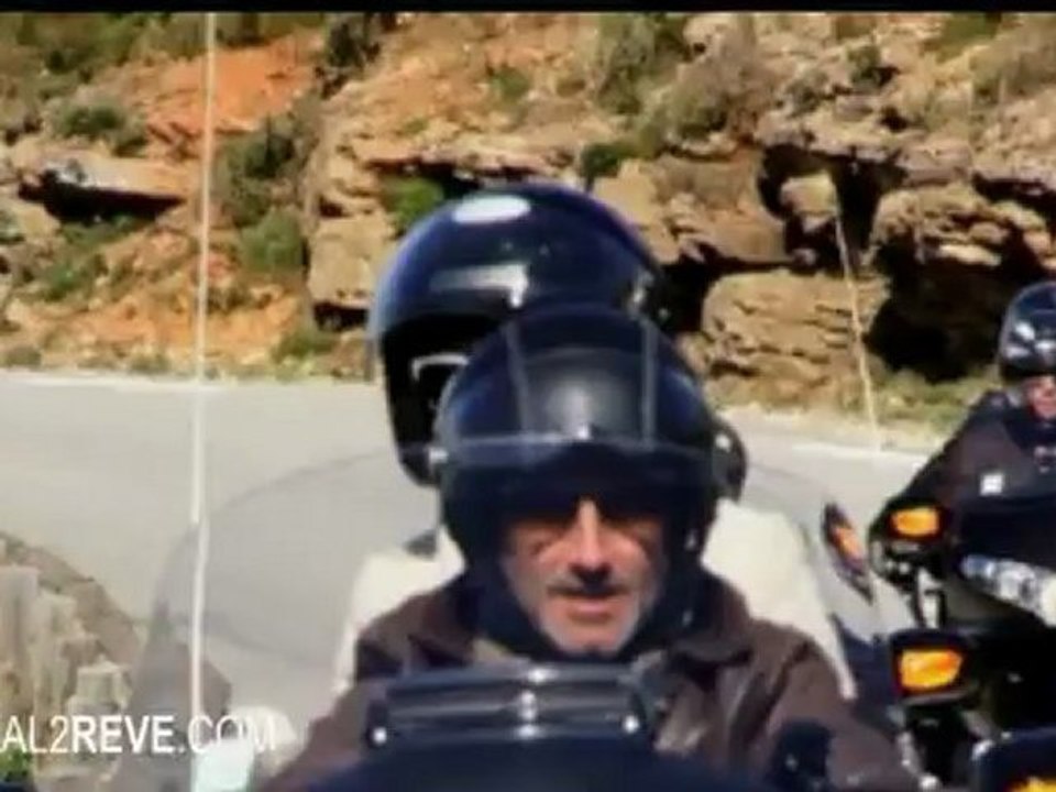 Circuit en moto Goldwing à deux ... luxe et liberté