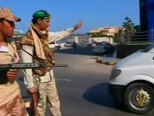 ثوار ليبيا يسيطرون على طرابلس وقتلى بباب العزيزية