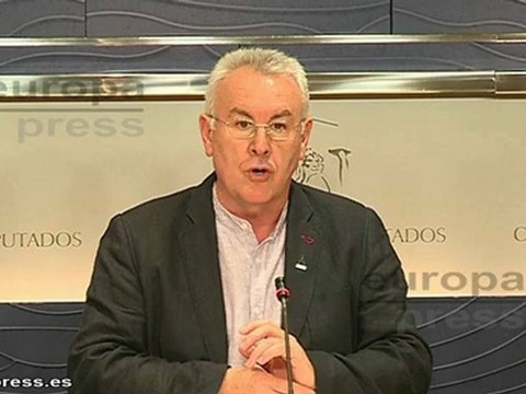 Lara: Montoro está asfixiando a las CCAA