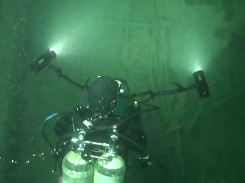 Plongée sur l'épave du Roger Mado