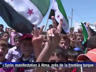 Syrie: manifestation à Atma, près de la frontière turque