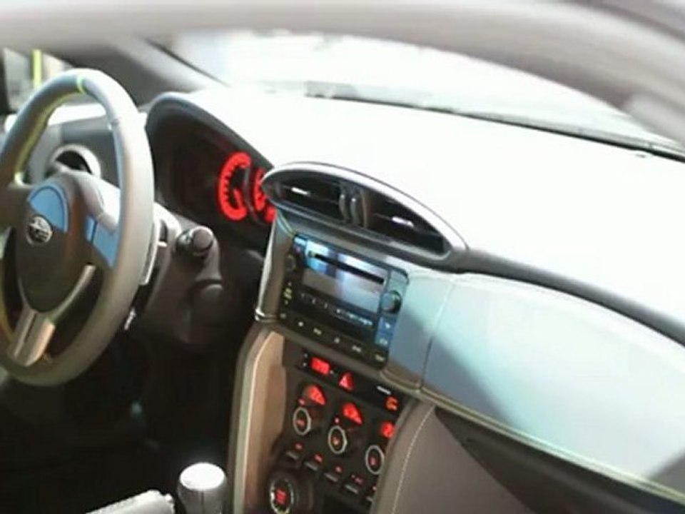 Subaru AMI 2012