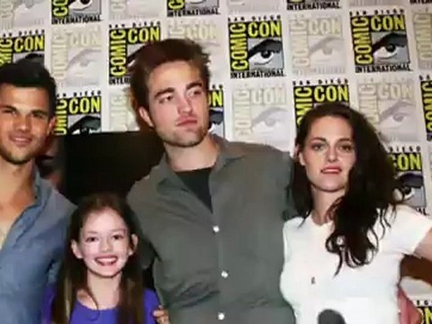 Kristen Stewart Heats Up Comic-Con