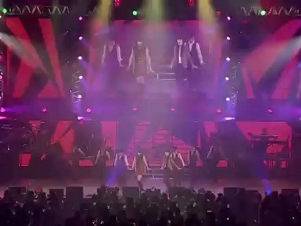 Sungyeol & Sungjong INFINITE SECOND INVASION - Trouble Maker