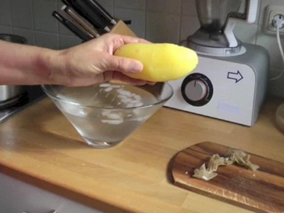 Blitzschnell kartoffeln pellen