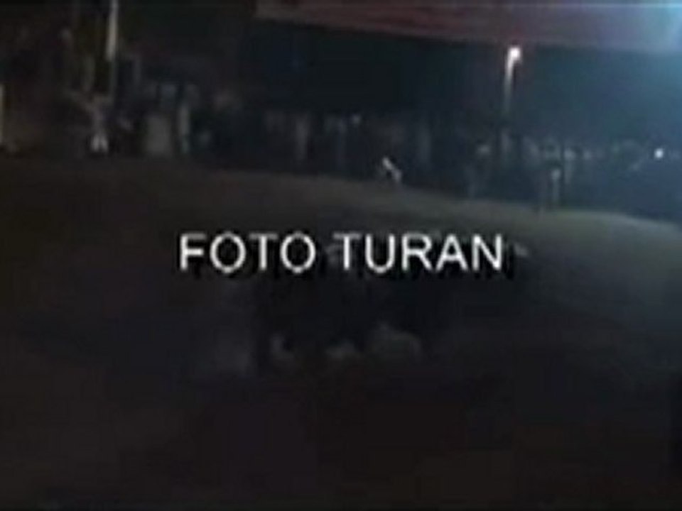 Kafkasör Festivali 2012 Boğa Güreşleri-Başboğa Final Güreşi