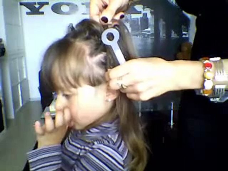 Coiffure 20 : La coiffure Serre tête