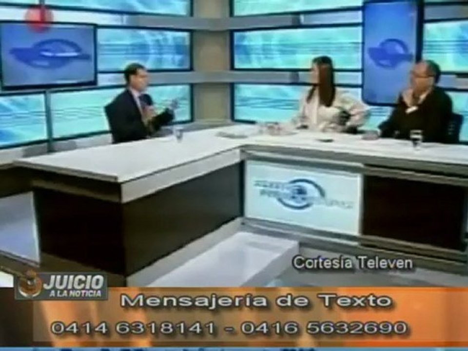 JUICIO A LA NOTICIA A LAS PROMESAS INCUMPLIDAS DE CHAVEZ Y DE CAPRILES