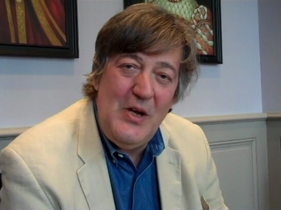 Stephen Fry on his The Fry Chronicles2