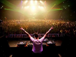 alex style beach party