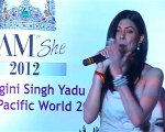 Sushmita Sen Press Confrence With Himangini Singh Yadu-01