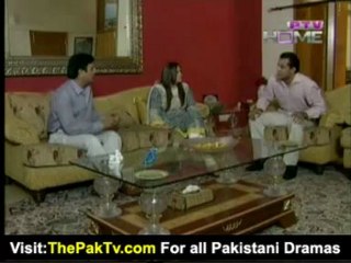 Khalida Ki Walida By Ptv Home Episode 112 - Part 2/2