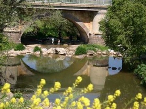 Yağmur Yağar-Barak Havası