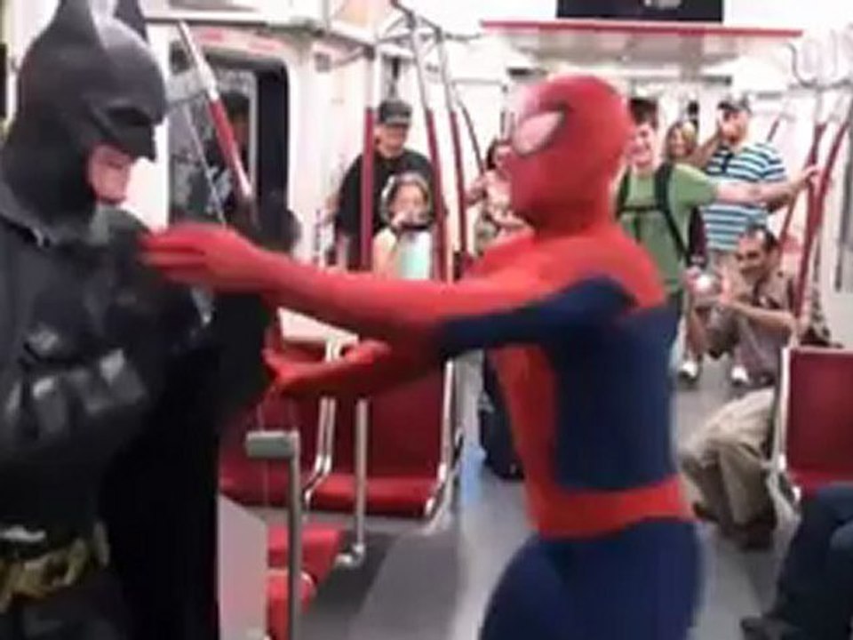 batman et spiderman se font une toile...