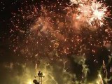 Boule à facettes et disco pour le feu d'artifice du 14 juillet à Paris