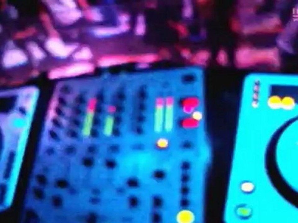 DJ OniKs @ Club Ice (São Paulo / SP) - 01/11/2010