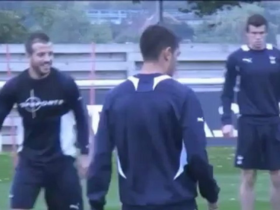 Van der Vaart: 'Mein Platz ist bei den Spurs'