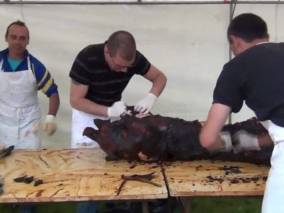 4_Piq-Anim : Découpage du cochon-grillé