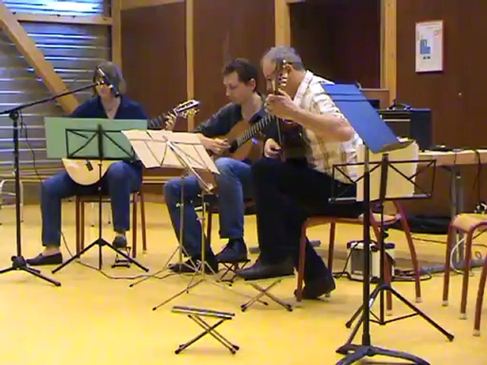 M2U01142 Zortziko, trio guitares